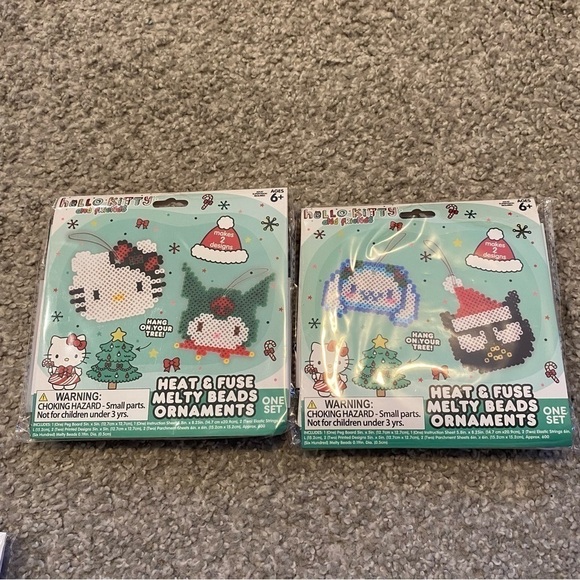 Hello Kitty Parlor Melt Bead Craft Set Kit Bundle Christmas NEW Cinnamoroll - Picture 2 of 3